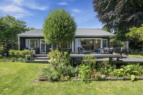 20 Sunny Glen, Waikanae