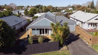 32 Webb Place, Papamoa Beach, Papamoa