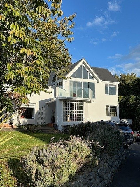 1A Tui Crescent, Waikanae