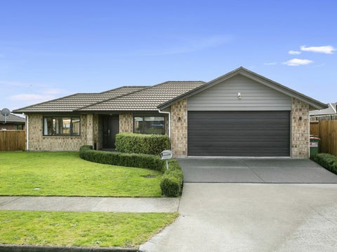 12 Alpers Ridge, Leamington, Cambridge