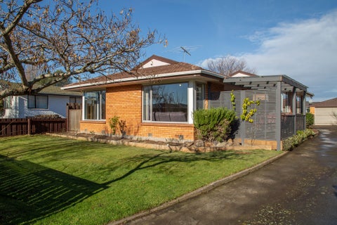 37 Sarabande Avenue, Redwood, Christchurch
