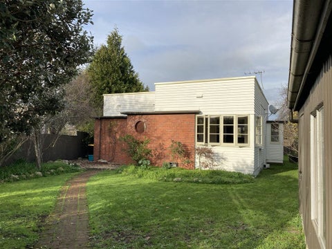 12 Hosking Place, Masterton