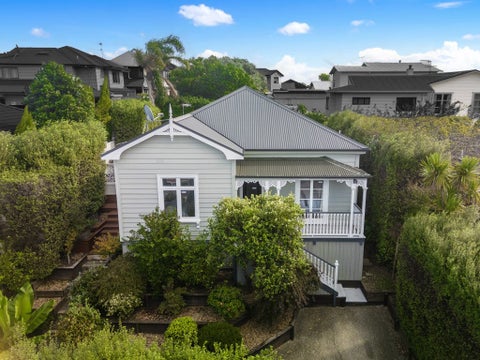 5A Mons avenue, Mount Roskill, Auckland
