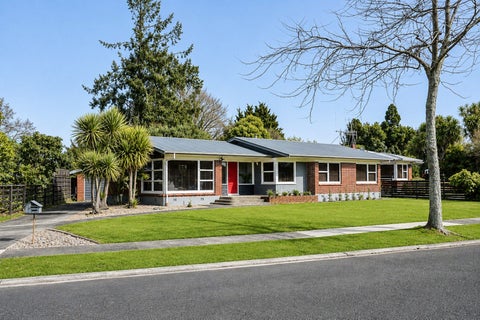 11 Hooker Avenue, Chedworth, Hamilton