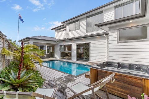 31 Ormonde Drive, Silverdale, Silverdale