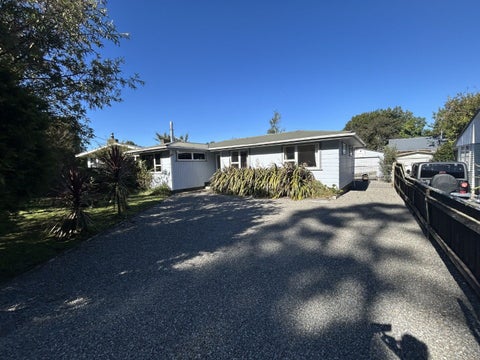 34 Watt Street, Featherston