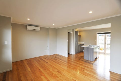 2/92 Gardner Avenue, New Lynn, Auckland