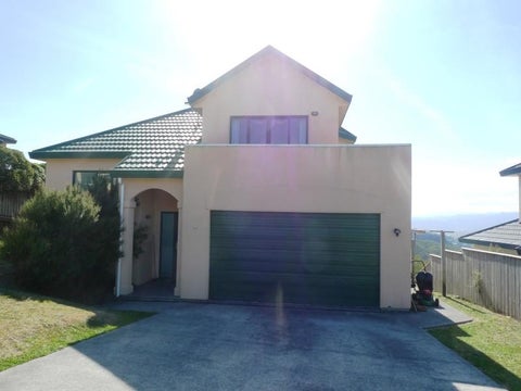 11 Bennett Grove, Newlands, Wellington