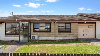 2/1 Wattle Street, New Lynn, Auckland
