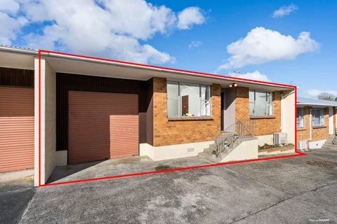 2/12 Rimu Street, New Lynn, Auckland