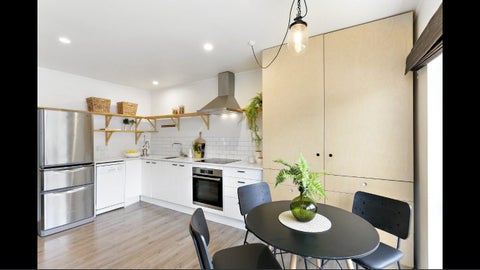 4B Palm Grove, Berhampore, Wellington