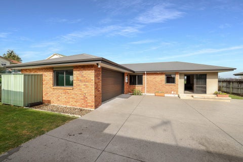 1104 Cambridge Road, Te Awamutu, Te Awamutu