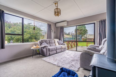 13 Constitution Avenue, Milton