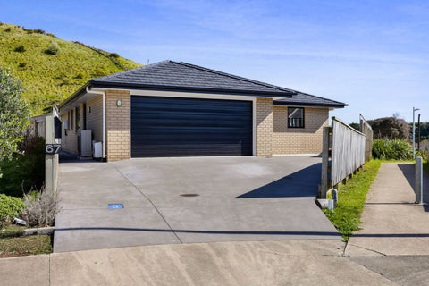 67 Magnolia Drive, Westown, New Plymouth