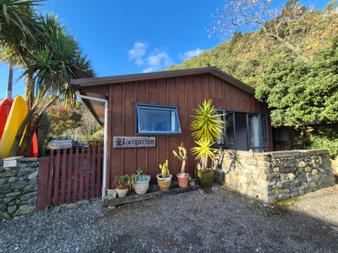 4 Heather Place, Picton