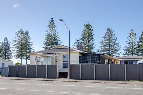 128 Te Awa Avenue, Te Awa, Napier