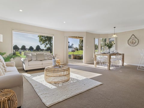 21 Pemberton Crescent, Greerton, Tauranga