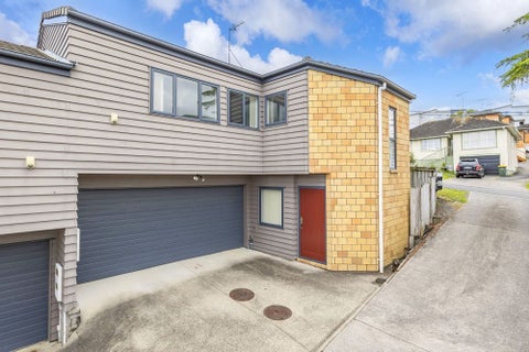 3 Woodall Place, Totara Vale, Auckland