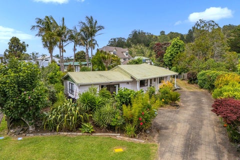 8 Parkland Place, Whitianga, Whitianga