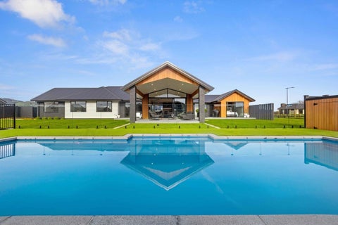 83 Sunline Drive, Leamington, Cambridge