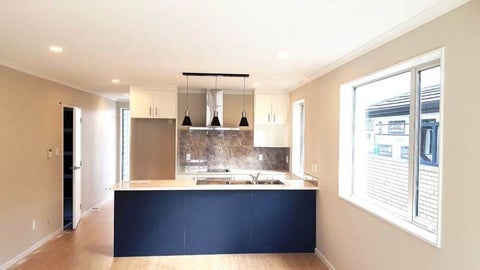 11 Farmland Road, Papakura, Papakura