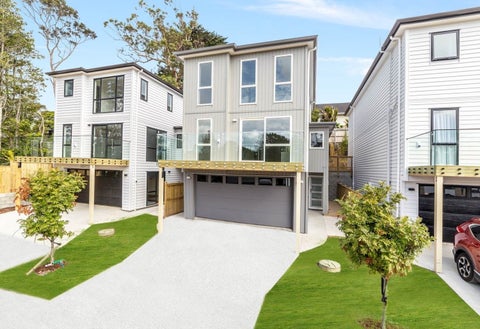 18 Maika Lane, Birkenhead, Auckland