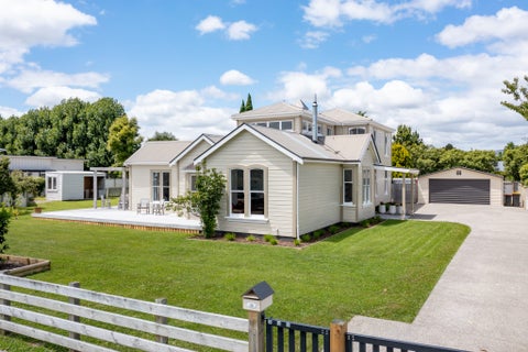 20 Roberts Street, Martinborough, Martinborough