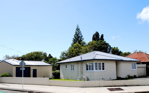 32 Huatoki Street, Vogeltown, New Plymouth
