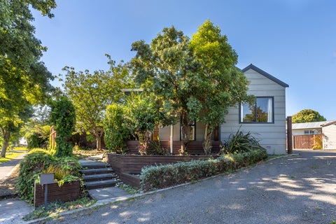 95 Kaimanawa Street, Kelvin Grove, Palmerston North
