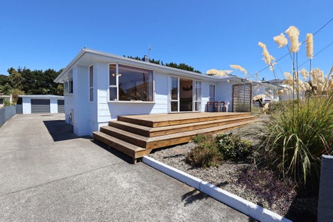 328 Barrow Street, Bluff