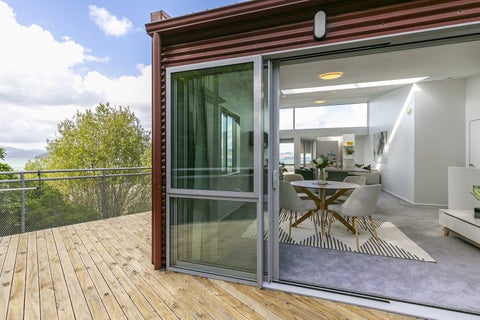 17/2 Onslow Road, Khandallah, Wellington
