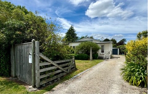 5 Reading Street, Greytown