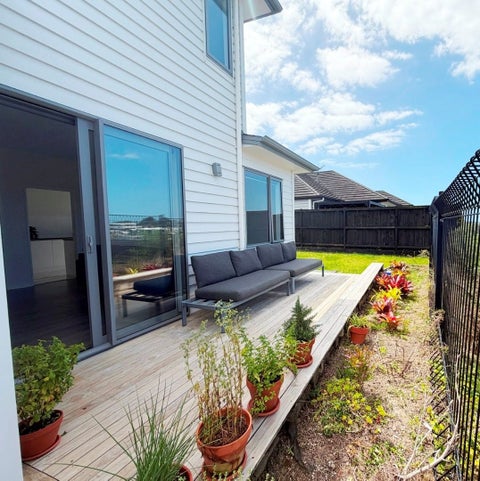 92 Ormonde Drive, Silverdale, Silverdale