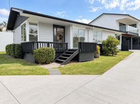 4 Pipitea Place, Massey, Auckland