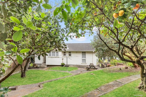 69 Cedar Heights Avenue, Massey, Auckland