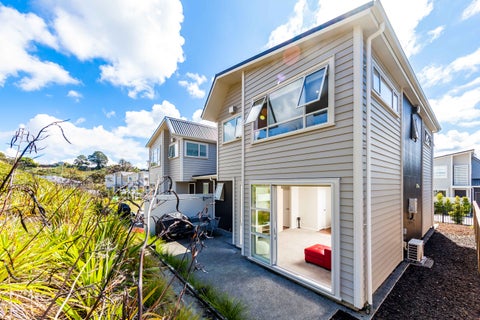 41 Sanremo Lane, Stanmore Bay, Whangaparaoa