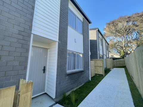 47B Riverton Drive, Randwick Park, Auckland