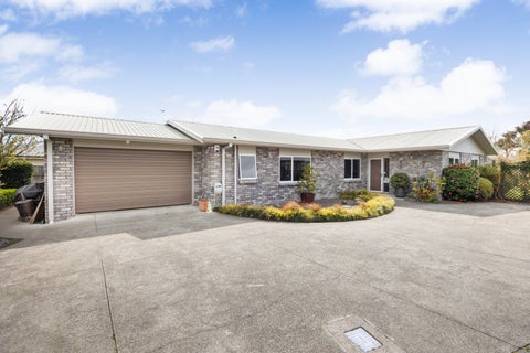 27 Norfolk Crescent, Feilding, Feilding