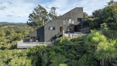 213 Scenic Drive, Titirangi, Auckland