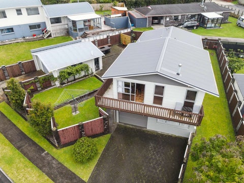 14 Virginia Place, Whalers Gate, New Plymouth