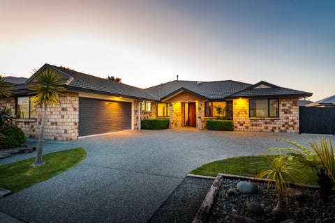 33 Rodeo Drive, Kelvin Grove, Palmerston North