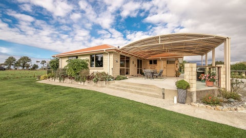 294 Cape Foulwind Road, Carters Beach, Westport