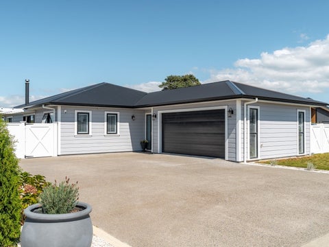 15 Craigmillar Street, Solway, Masterton