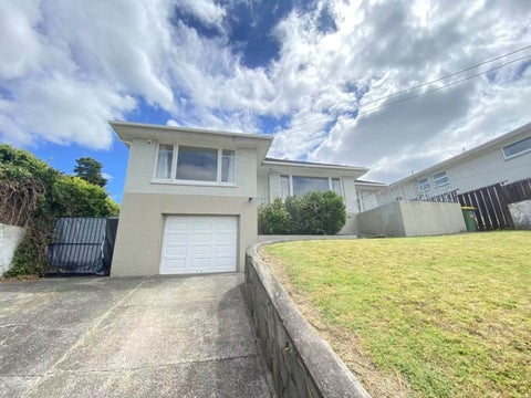 40 Angelo Avenue, Howick, Auckland