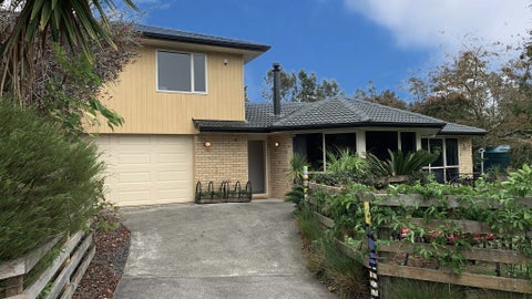 1172 Peak Road, Helensville, Helensville