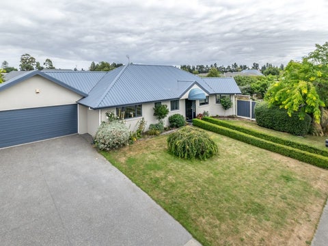 2 Paget Drive, Woodend, Woodend