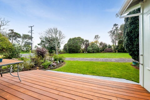 6230 South Road, Opunake