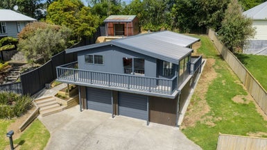 25 Herekawe Drive, Spotswood, New Plymouth