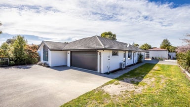 69 Inwoods Road, Parklands, Christchurch