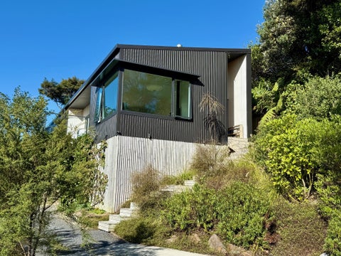 78N Greenslade Road, Raglan, Raglan